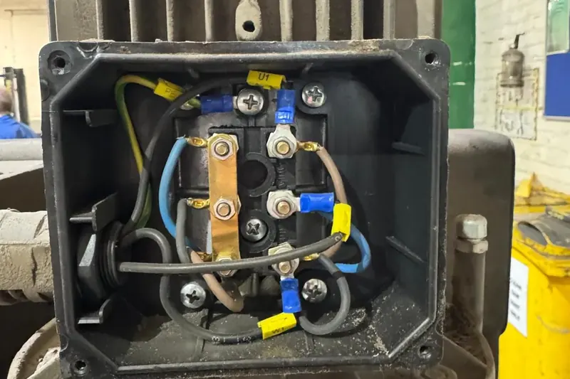 Motor replacement and connections