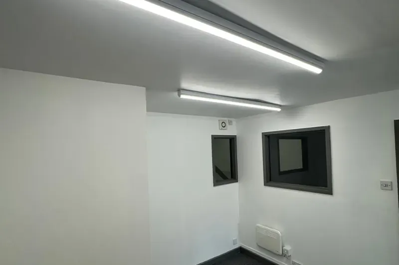 Warehouse and office LED lighting