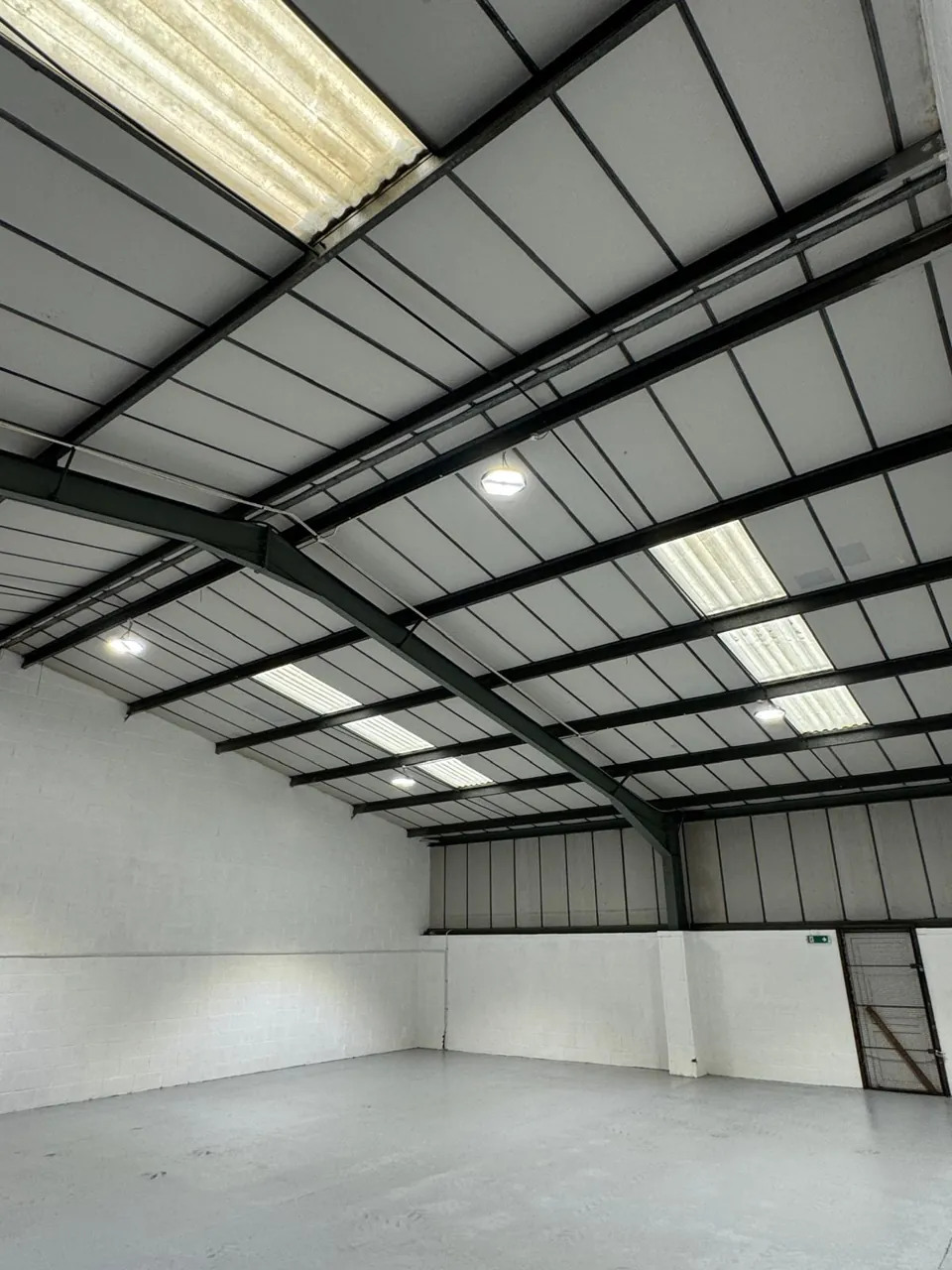 Warehouse and office LED lighting
